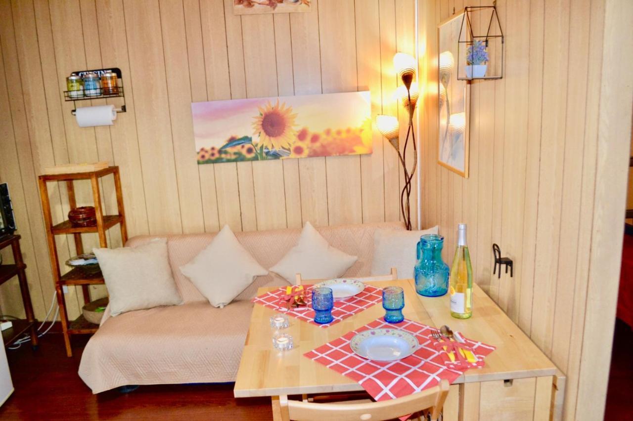 * * * Villa Annalisa * * * Кастелдача Екстериор снимка